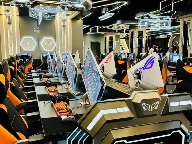 南宫pg官方网站品牌视觉画廊-奢华氛围